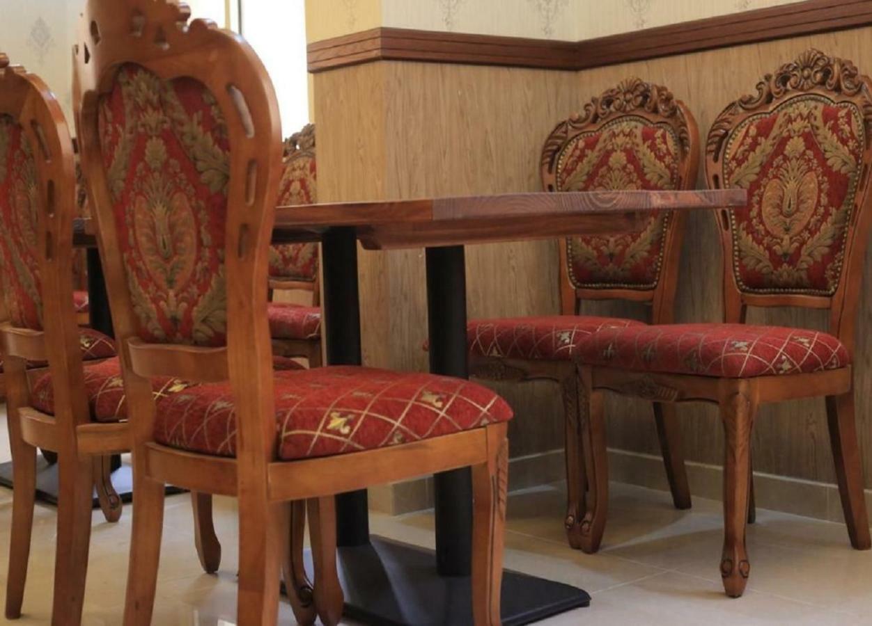 The 40Th Pearl Hotel Suites Jeddah Bagian luar foto