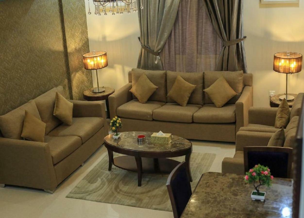The 40Th Pearl Hotel Suites Jeddah Bagian luar foto